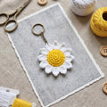 Snuggle Souls - Amigurumi Flower Toys - Daisy